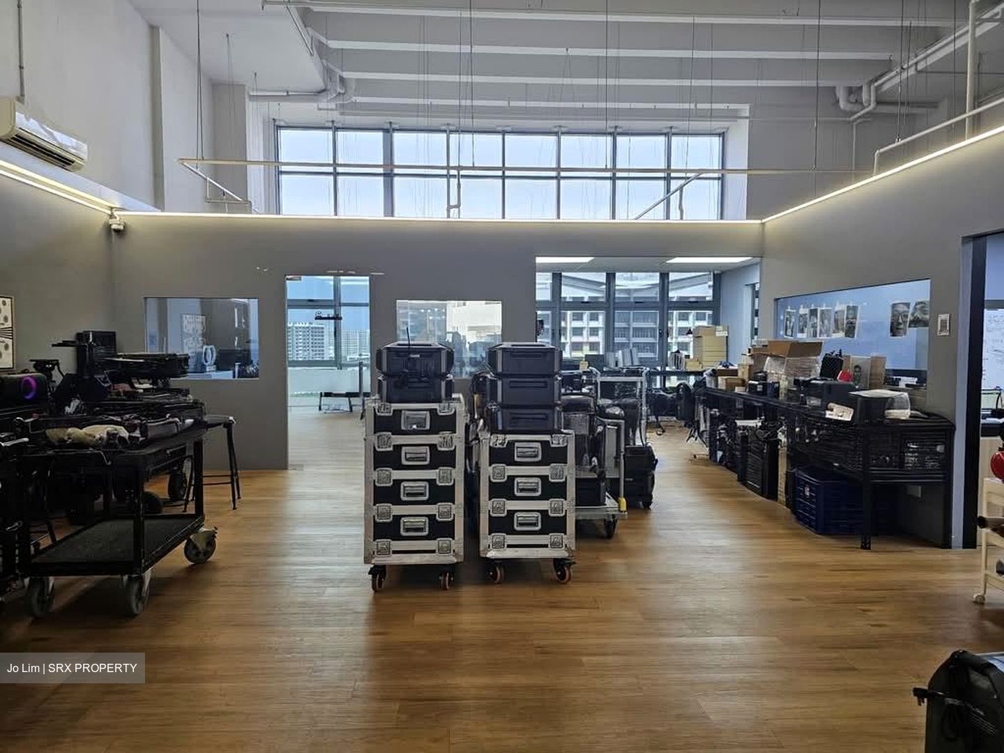 T-space (D18), Factory #595649651